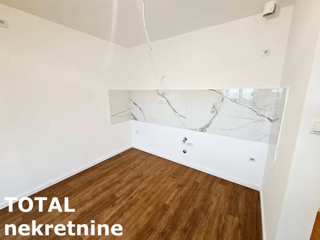 Stan,NOVI SAD,PODBARA,kv: 28.00, € 90000, ID: 1101505 4