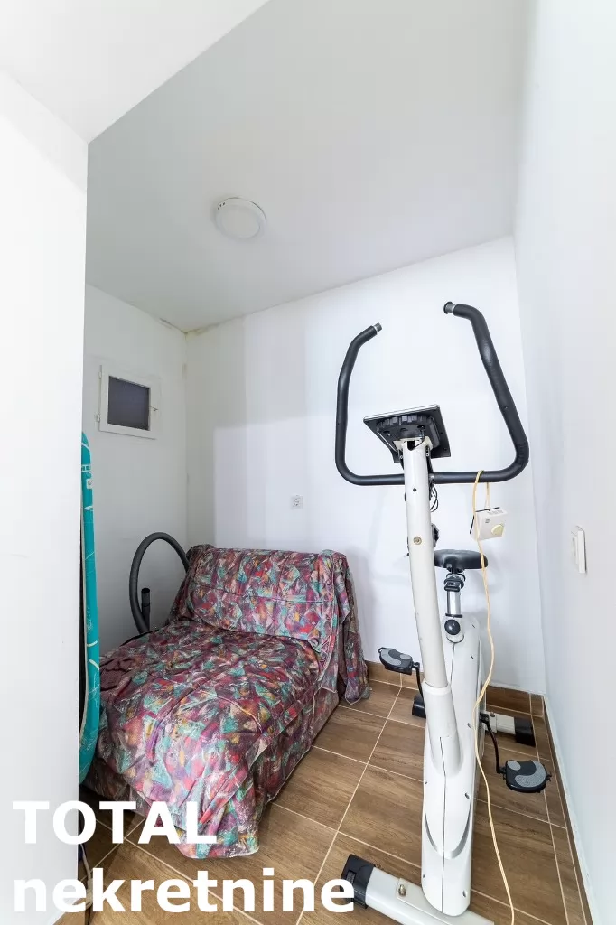 Stan,NOVI SAD,PODBARA,kv: 36.00, € 86000, ID: 1099895 11