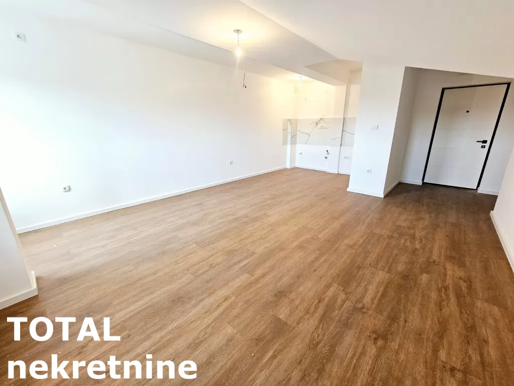 Stan,NOVI SAD,PODBARA,kv: 41.00, € 111000, ID: 1100735 3