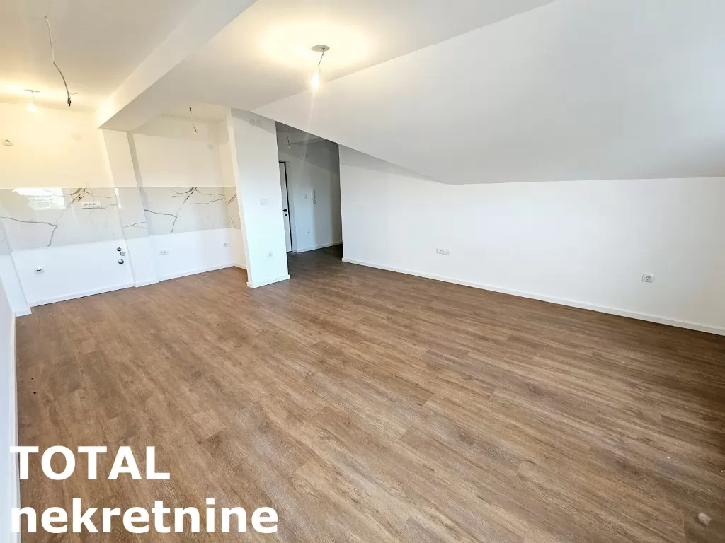 Stan,NOVI SAD,PODBARA,kv: 41.00, € 111000, ID: 1100735 4