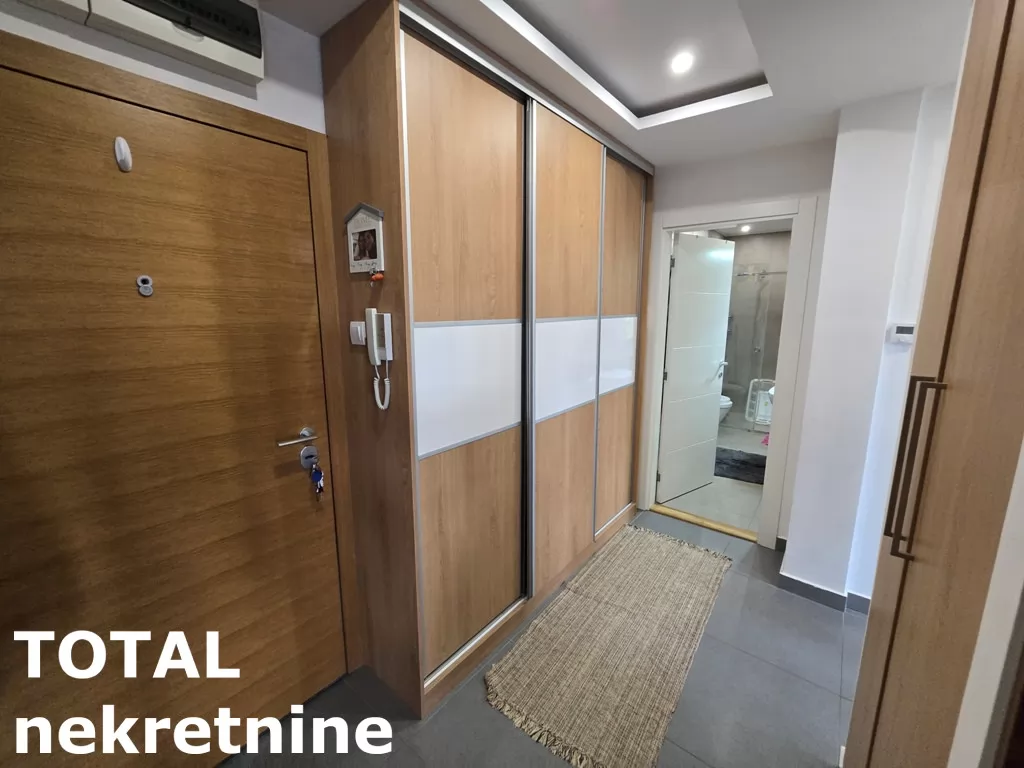 Stan,NOVI SAD,PODBARA,kv: 57.00, € 153890, ID: 1101290 8