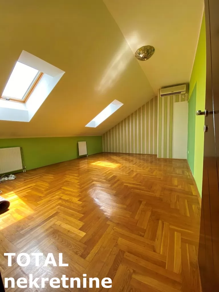 Stan,NOVI SAD,SAJAM,kv: 100.00, € 240000, ID: 1101378 8