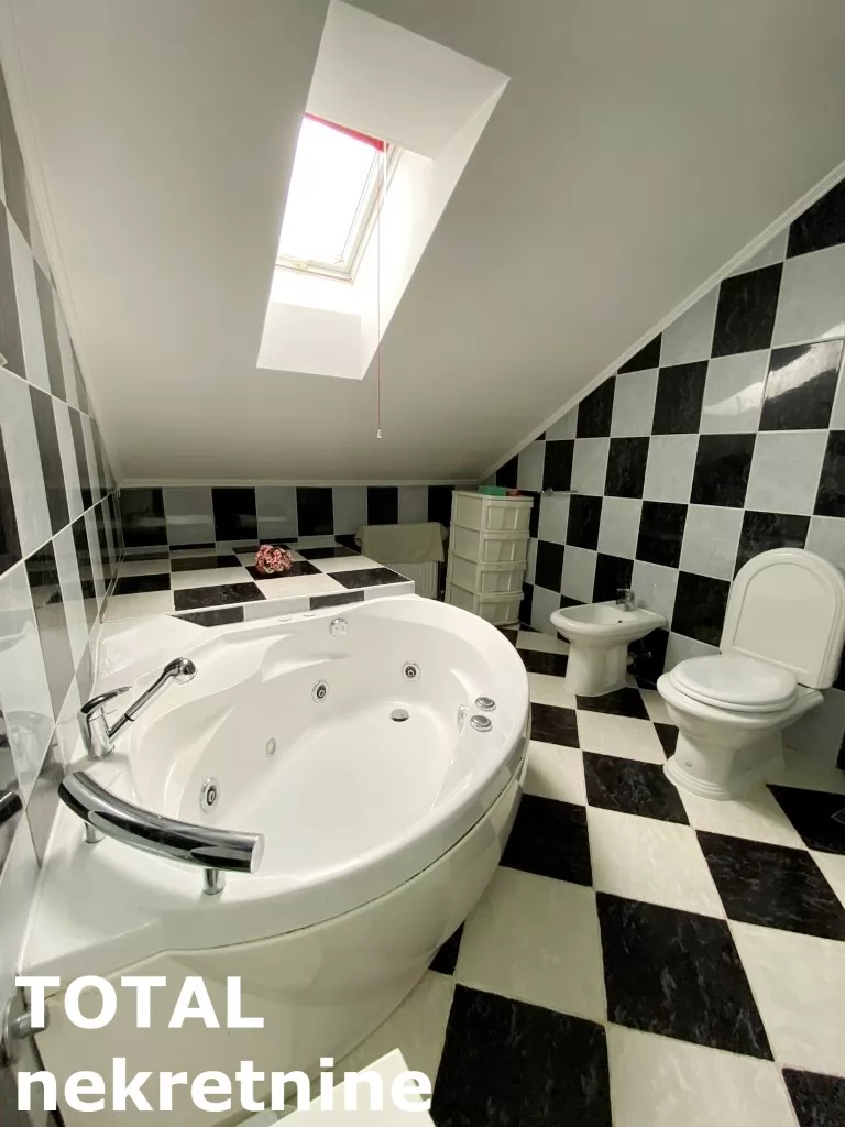 Stan,NOVI SAD,SAJAM,kv: 100.00, € 240000, ID: 1101378 9