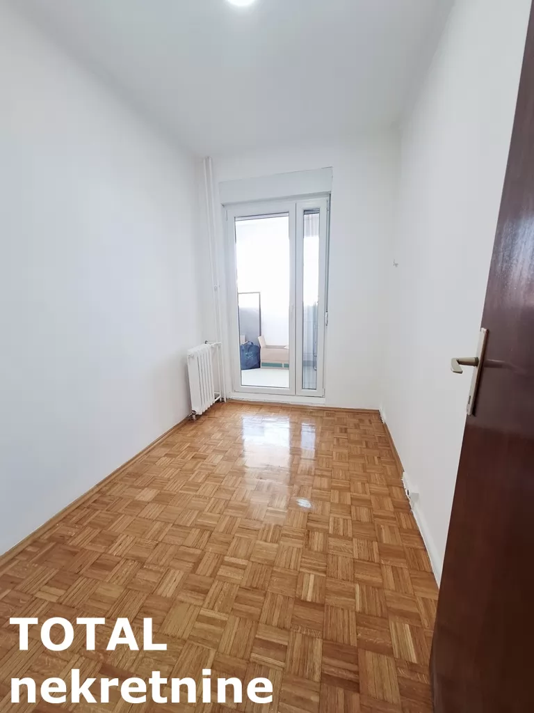 Stan,NOVI SAD,SAJAM,kv: 65.00, € 150000, ID: 1100913 15
