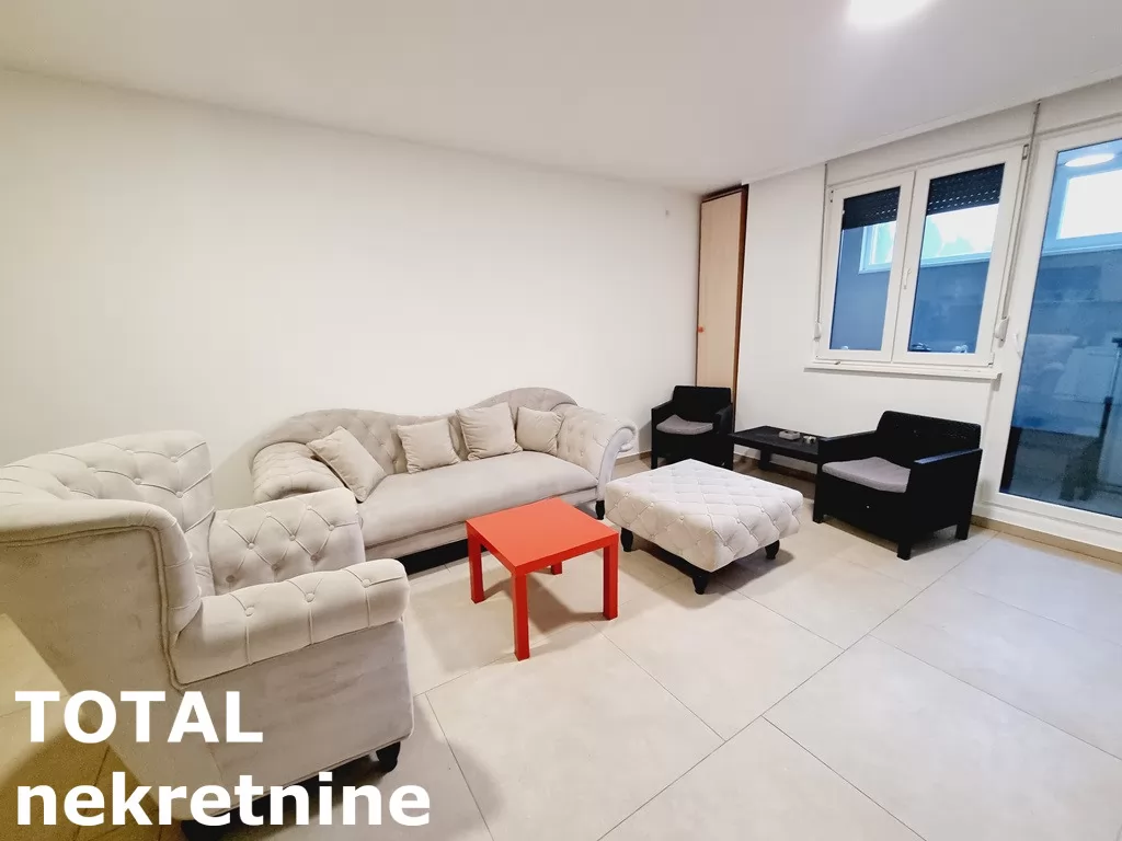 Stan,NOVI SAD,SAJAM,kv: 70.00, € 107120, ID: 1099982 2