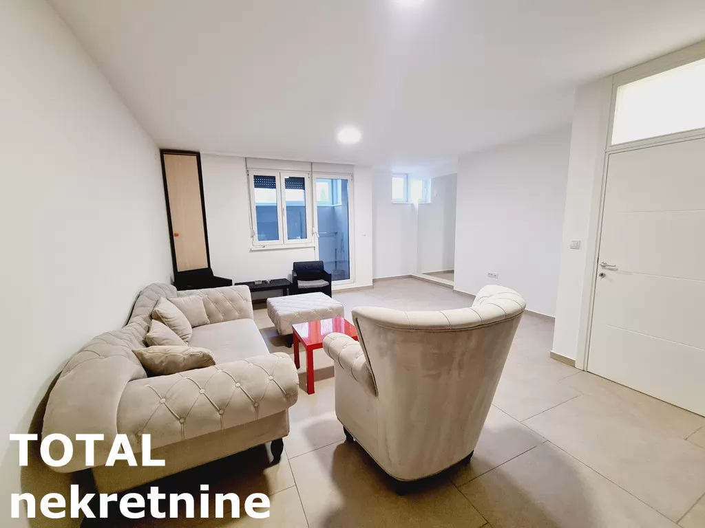 Stan,NOVI SAD,SAJAM,kv: 70.00, € 107120, ID: 1099982 3