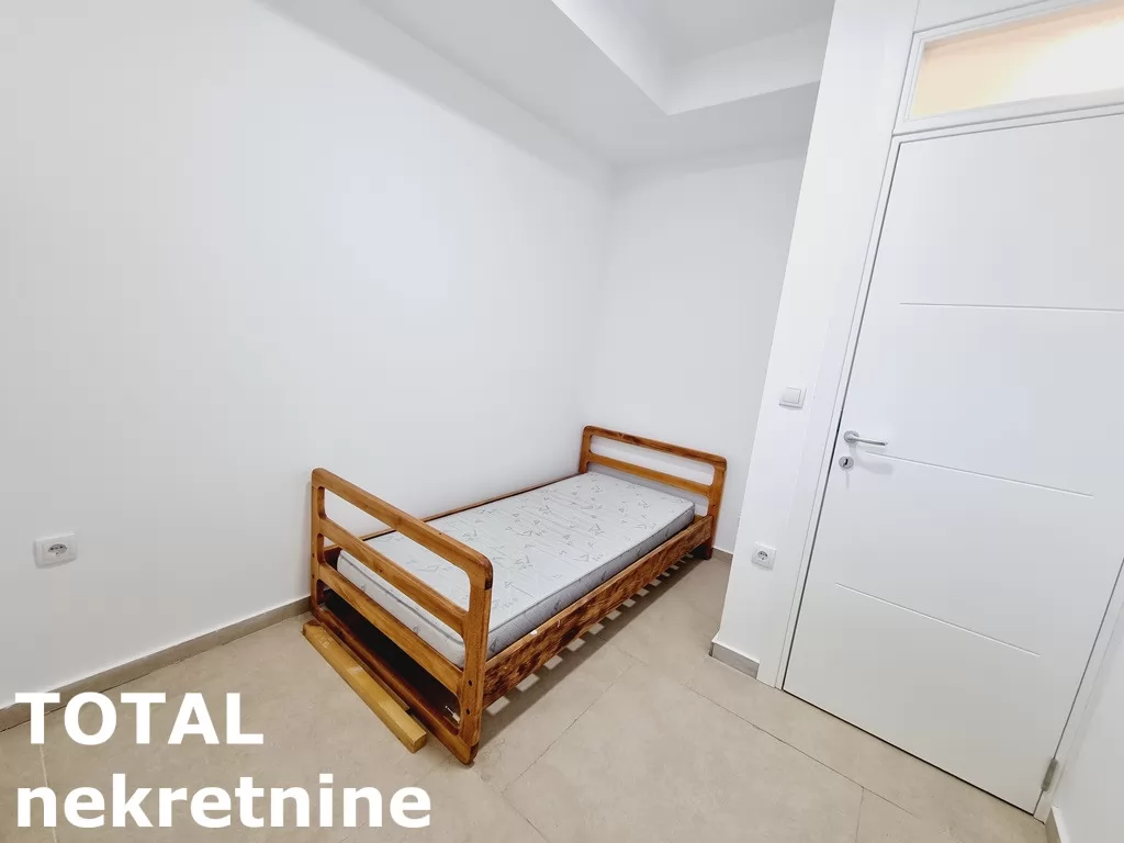 Stan,NOVI SAD,SAJAM,kv: 70.00, € 107120, ID: 1099982 7