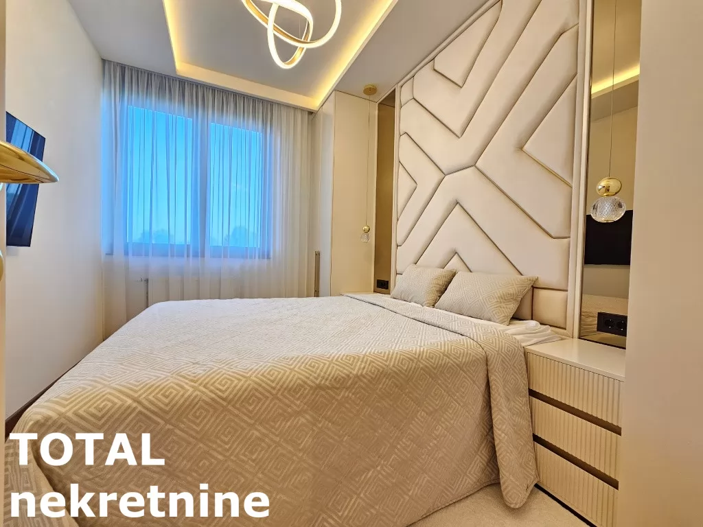 Stan,NOVI SAD,SAJAM,kv: 82.00, € 254200, ID: 1101054 15