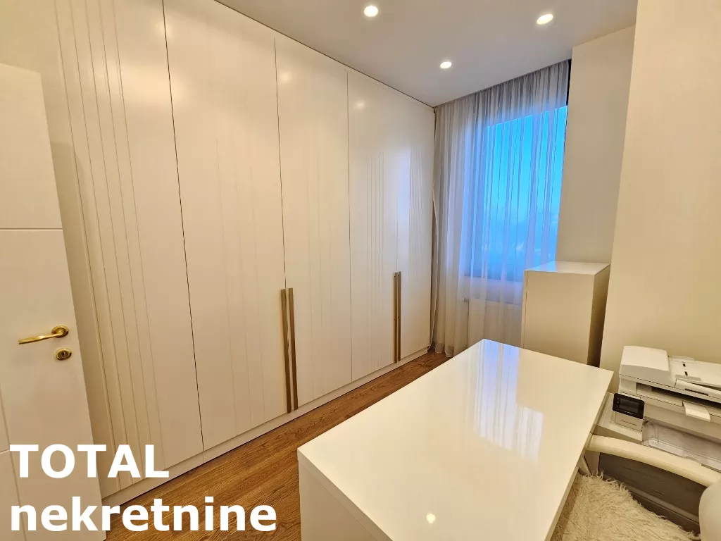 Stan,NOVI SAD,SAJAM,kv: 82.00, € 254200, ID: 1101054 26