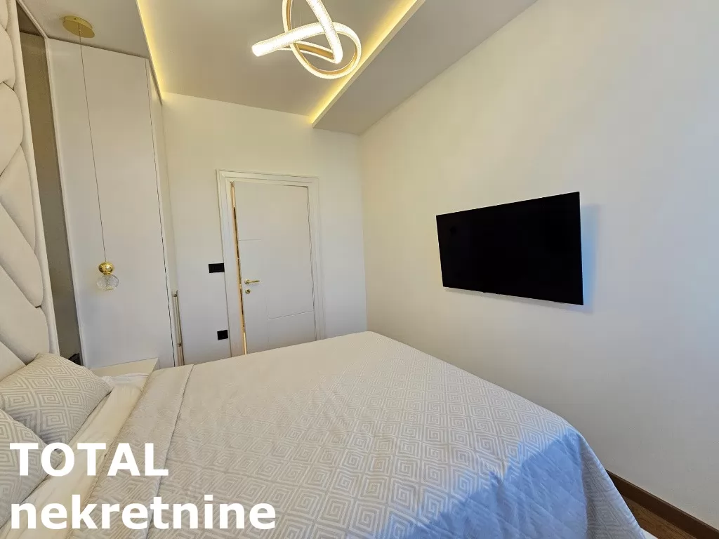 Stan,NOVI SAD,SAJAM,kv: 82.00, € 254200, ID: 1101054 28