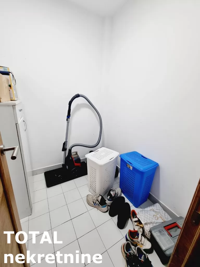 Stan,NOVI SAD,SAJAM,kv: 96.00, € 240000, ID: 1098272 23