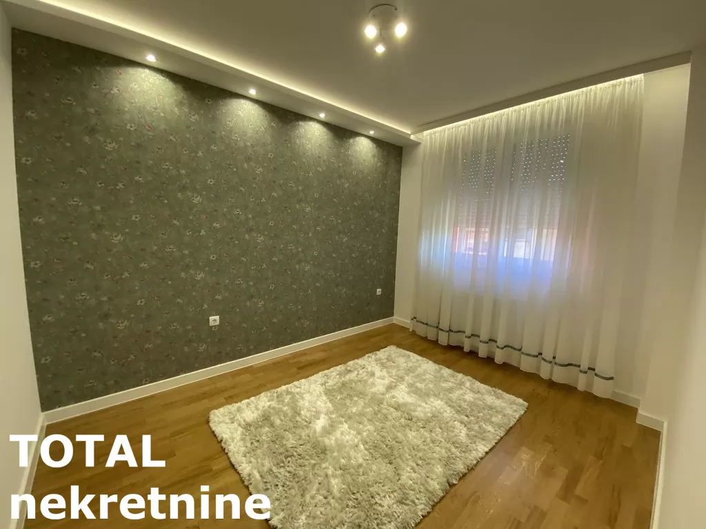 Stan,NOVI SAD,SALAJKA,kv: 101.00, € 330000, ID: 1101539 8