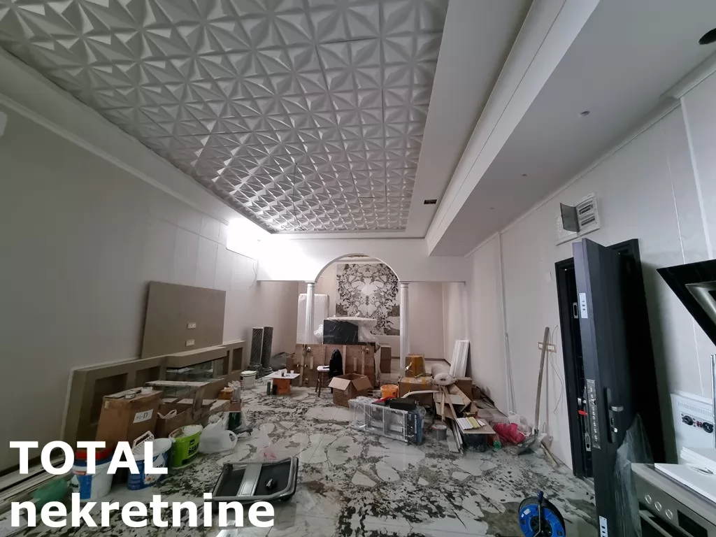 Stan,NOVI SAD,SALAJKA,kv: 103.00, € 288400, ID: 1098085 5