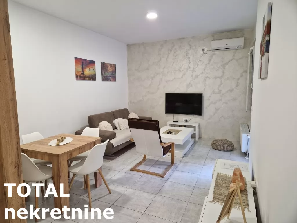 Stan,NOVI SAD,SALAJKA,kv: 41.00, € 127100, ID: 1100555 1