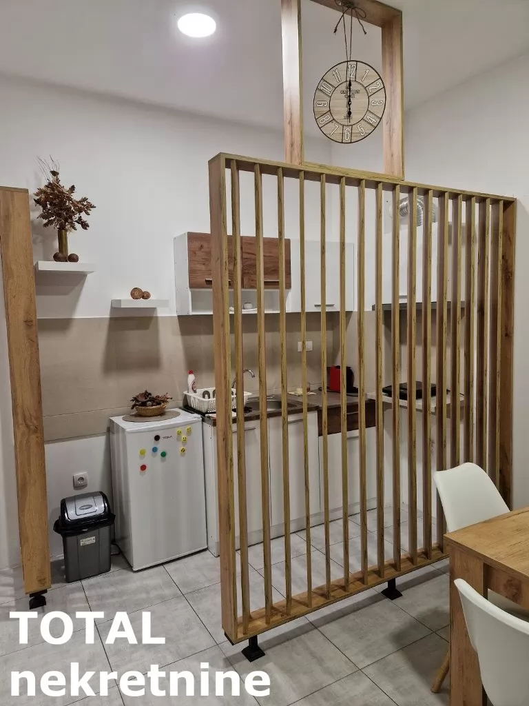 Stan,NOVI SAD,SALAJKA,kv: 41.00, € 127100, ID: 1100555 5