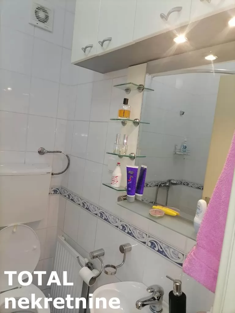 Stan,NOVI SAD,SALAJKA,kv: 71.00, € 162000, ID: 1101506 20