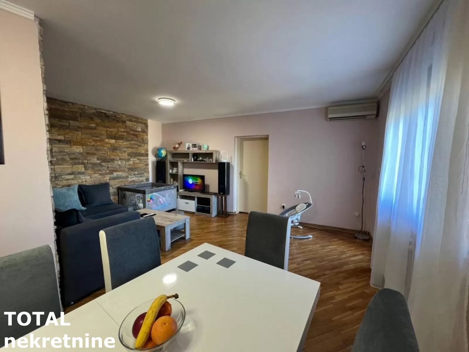 Stan,NOVI SAD,SALAJKA,kv: 71.00, € 162000, ID: 1101506 7