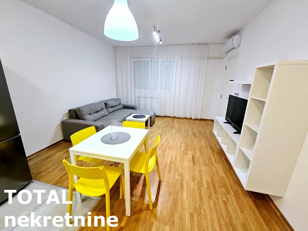 Stan,NOVI SAD,SOCIJALNO,kv: 46.00, € 142140, ID: 1100958 2