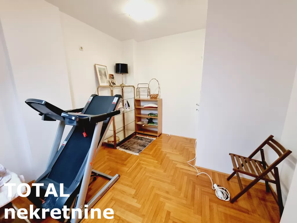 Stan,NOVI SAD,SOCIJALNO,kv: 80.00, € 236900, ID: 1100248 12