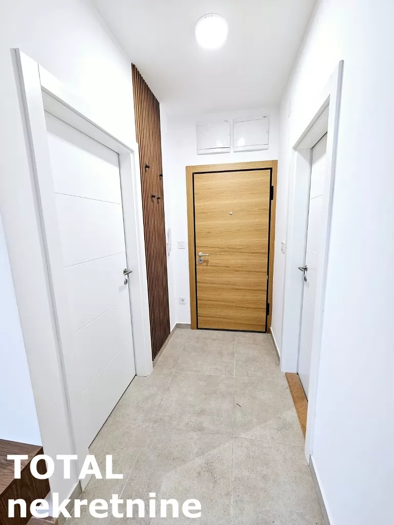 Stan,NOVI SAD,TELEP,kv: 42.00, € 142000, ID: 1101480 9