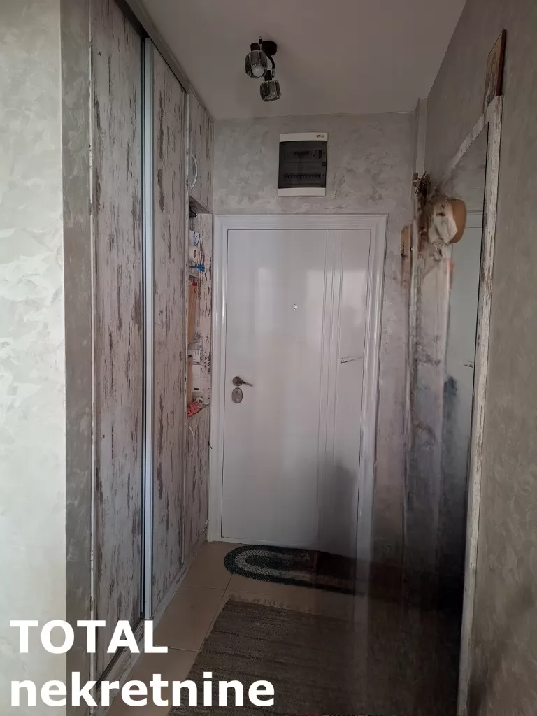 Stan,NOVI SAD,BULEVAR PATRIJARHA PAVLA,kv: 53.00, € 130000, ID: 1100987 10