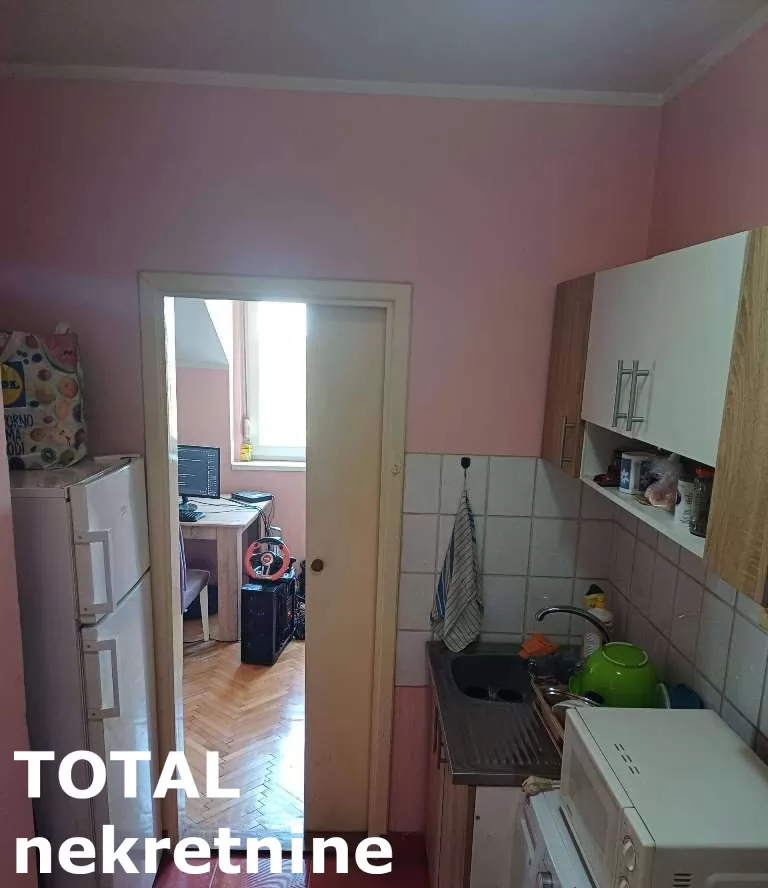 Stan,NOVI SAD,ZELEZNICKA STANICA,kv: 28.00, € 68000, ID: 1101015 4