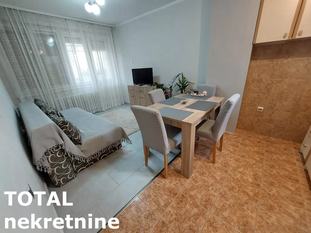 Stan,NOVI SAD,ZELEZNICKA STANICA,kv: 56.00, € 130000, ID: 1101008 16