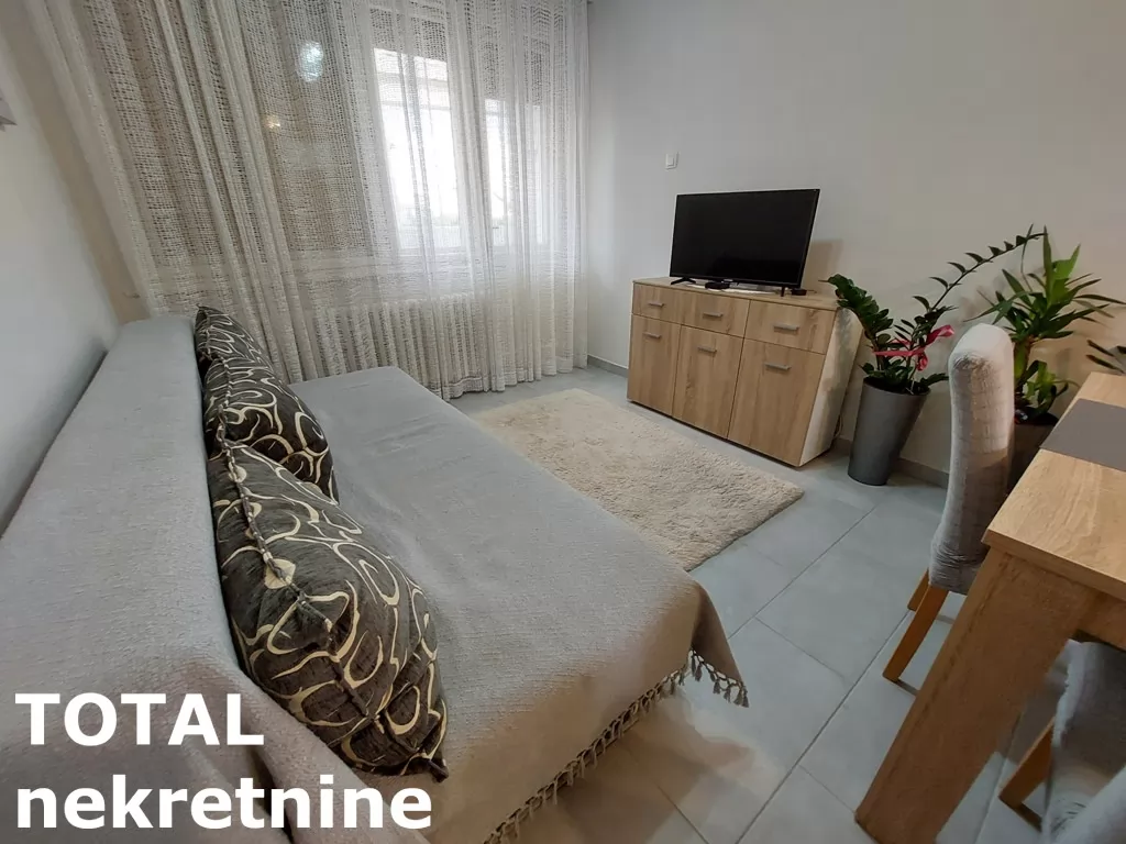 Stan,NOVI SAD,ZELEZNICKA STANICA,kv: 56.00, € 130000, ID: 1101008 17