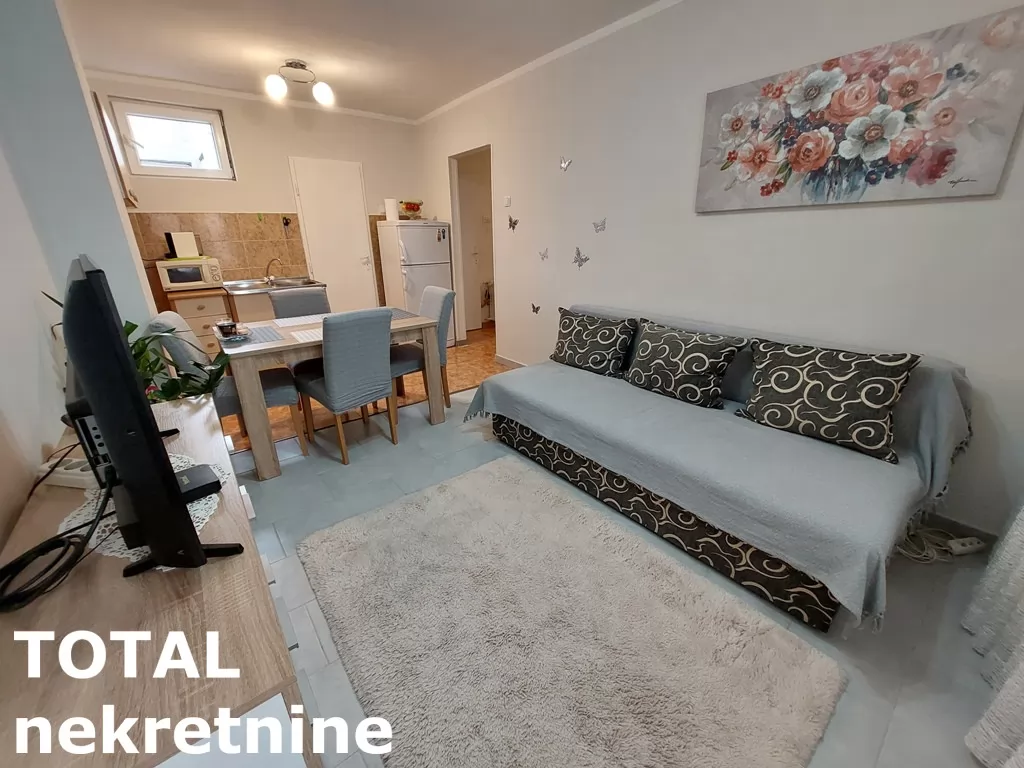 Stan,NOVI SAD,ZELEZNICKA STANICA,kv: 56.00, € 130000, ID: 1101008 18