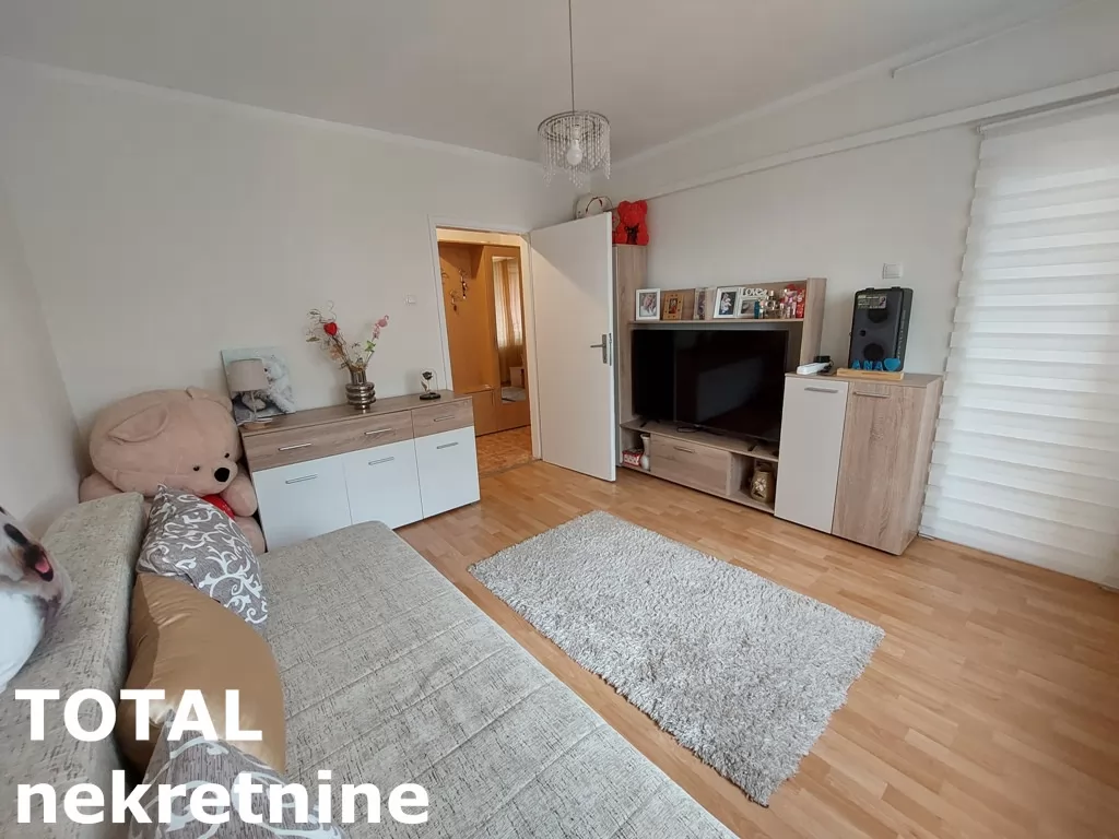 Stan,NOVI SAD,ZELEZNICKA STANICA,kv: 56.00, € 130000, ID: 1101008 4