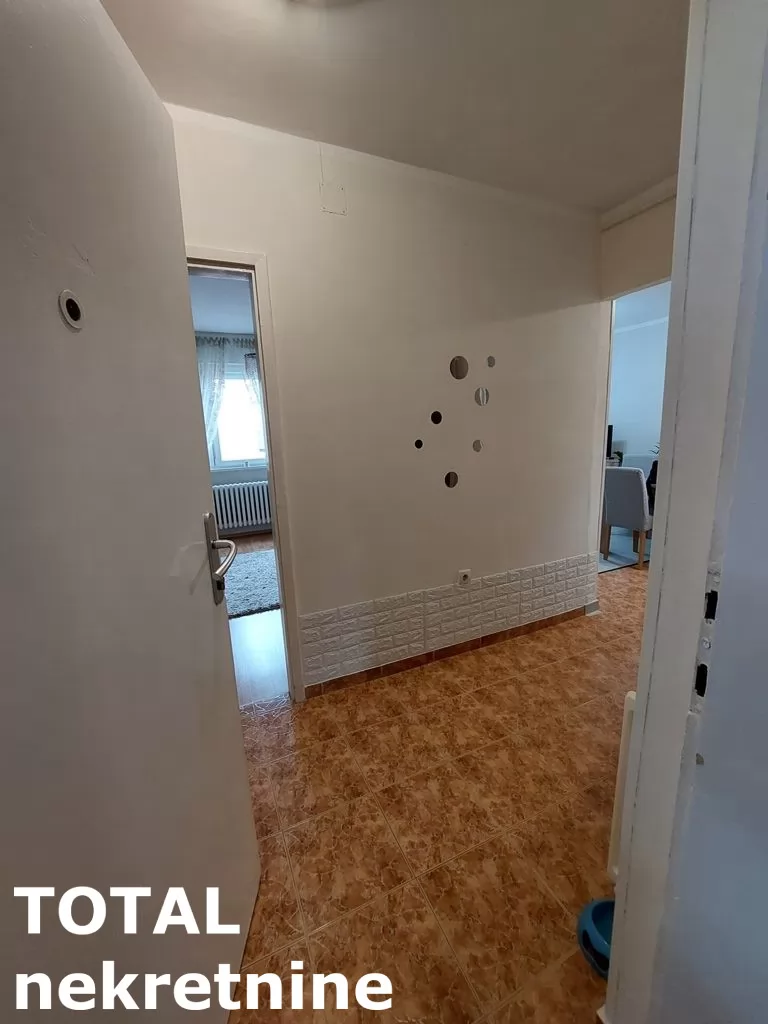 Stan,NOVI SAD,ZELEZNICKA STANICA,kv: 56.00, € 130000, ID: 1101008 7