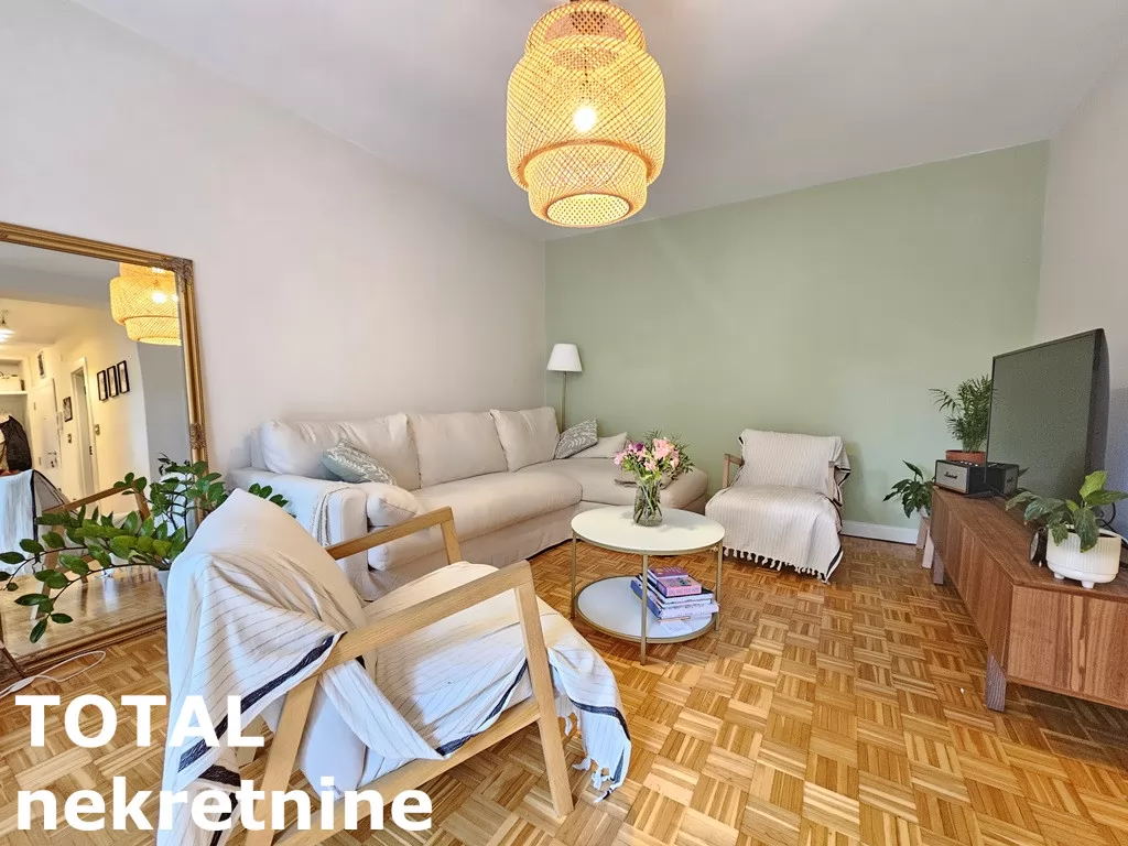 Stan,NOVI SAD,ZELEZNICKA STANICA,kv: 56.00, € 156000, ID: 1100693 1