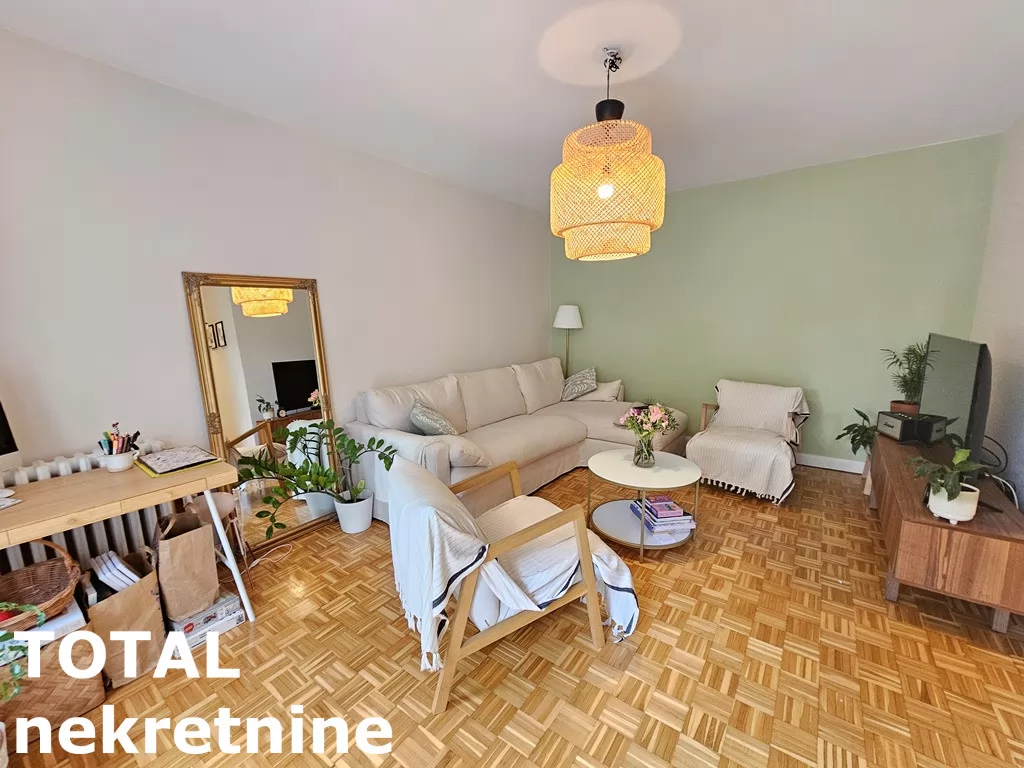 Stan,NOVI SAD,ZELEZNICKA STANICA,kv: 56.00, € 156000, ID: 1100693 2