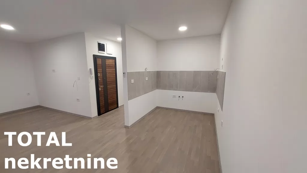 Stan,PETROVARADIN,ALIBEGOVAC,kv: 78.00, € 165000, ID: 1101010 4