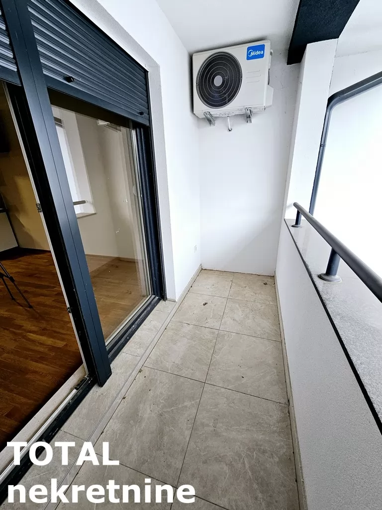 Stan,PETROVARADIN,CENTAR,kv: 43.00, € 117000, ID: 1101490 12