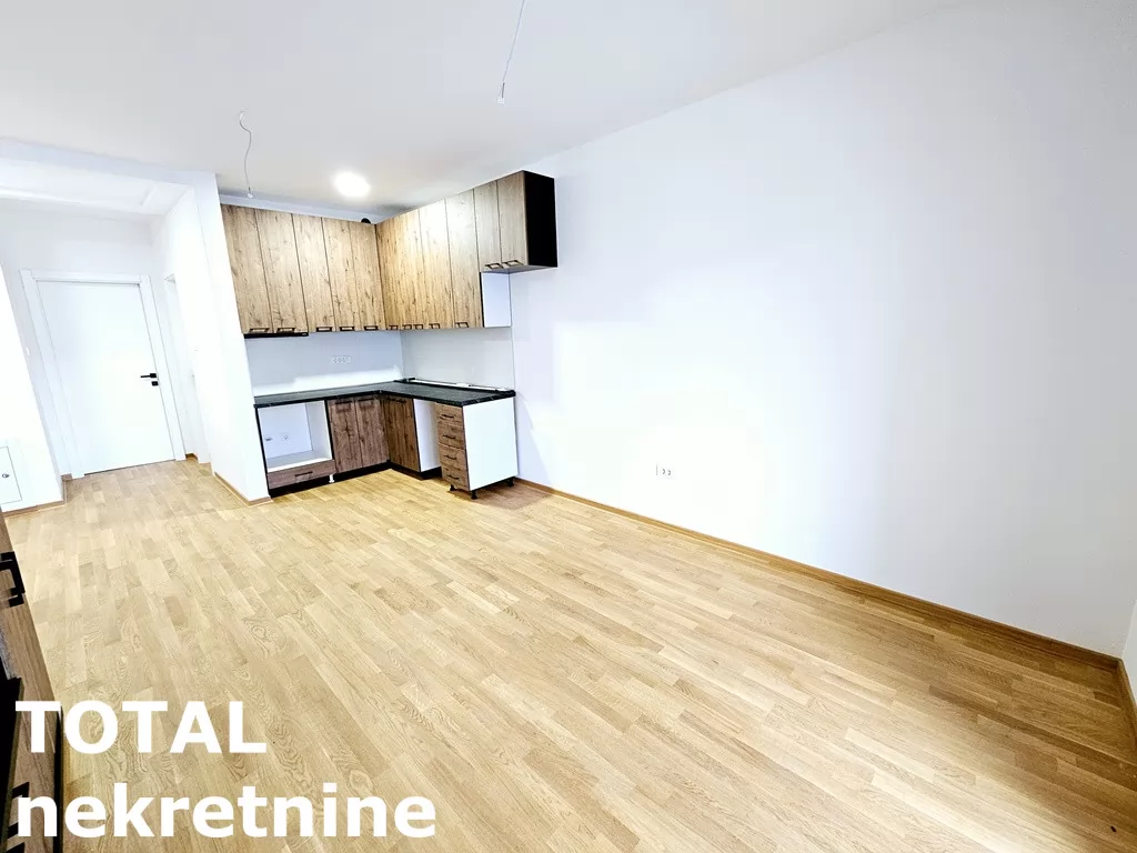 Stan,PETROVARADIN,CENTAR,kv: 43.00, € 117000, ID: 1101490 4