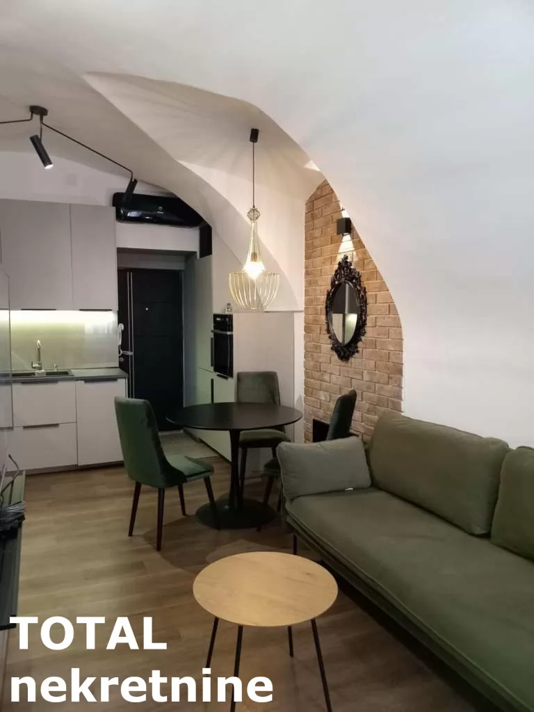 Stan,PETROVARADIN,GRADIC,kv: 30.00, € 121540, ID: 1098927 1