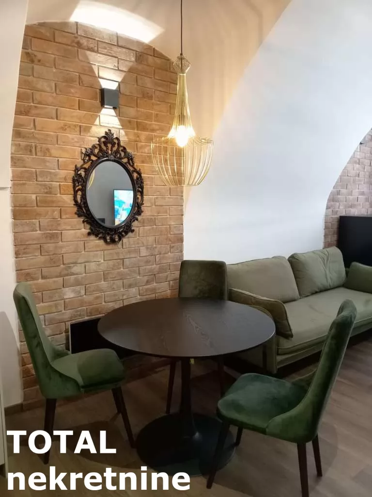 Stan,PETROVARADIN,GRADIC,kv: 30.00, € 121540, ID: 1098927 6