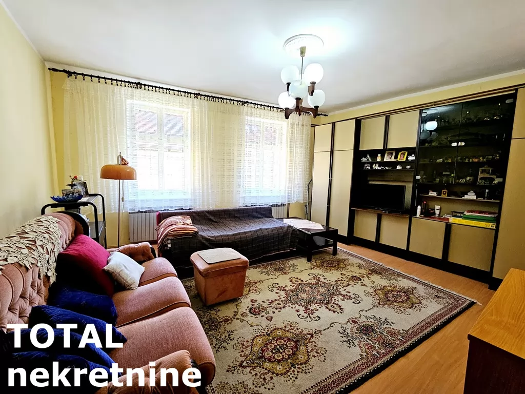 Stan,PETROVARADIN,GRADIC,kv: 73.00, € 153300, ID: 1098745 1