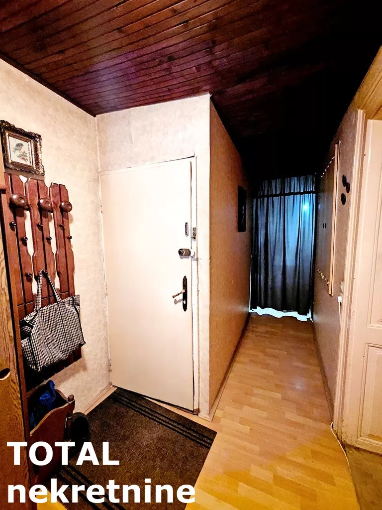 Stan,PETROVARADIN,GRADIC,kv: 73.00, € 153300, ID: 1098745 9