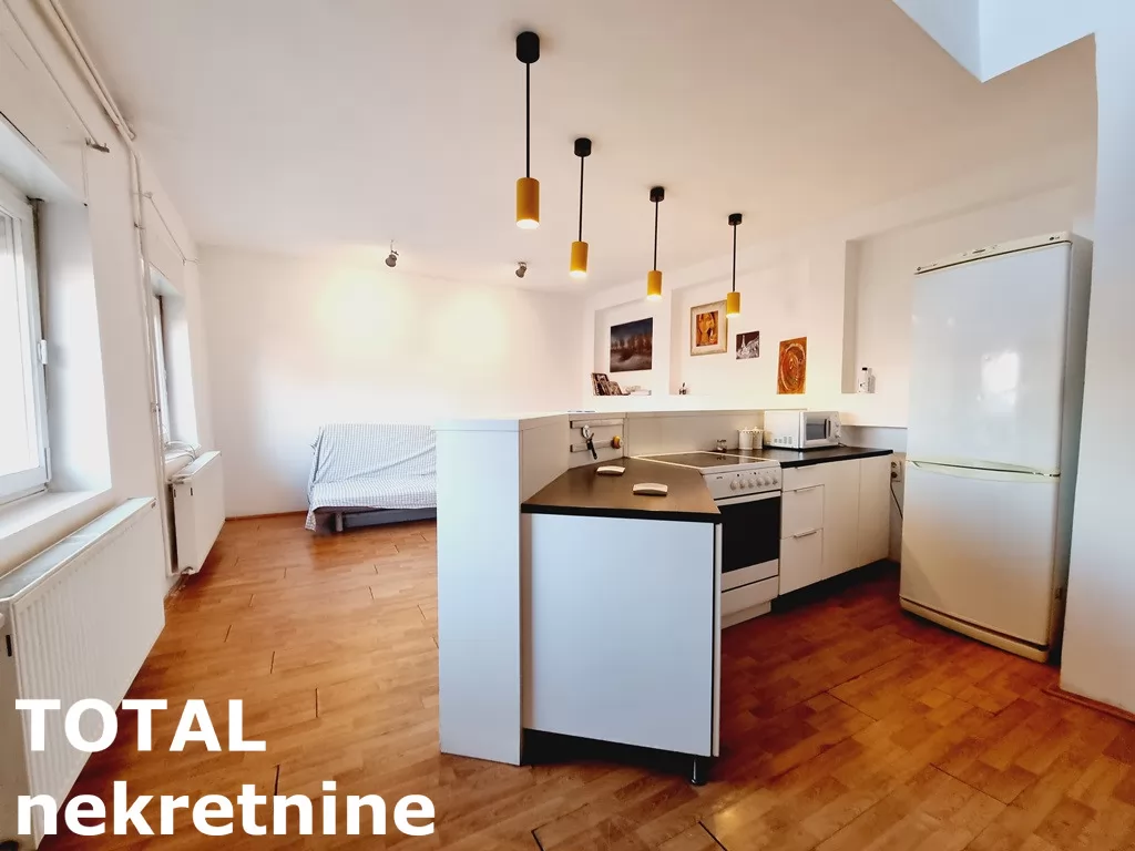 Stan,PETROVARADIN,GRADIC,kv: 85.00, € 128750, ID: 1099515 5