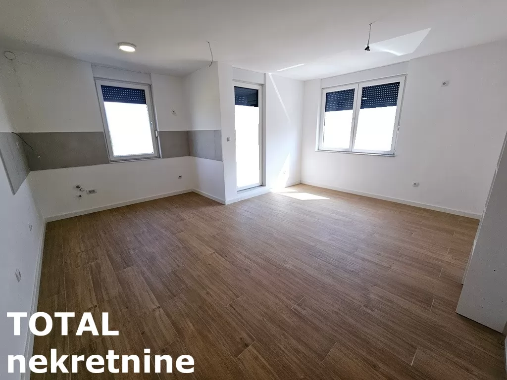 Stan,PETROVARADIN,KARAGACA,kv: 72.00, € 151200, ID: 1100732 1