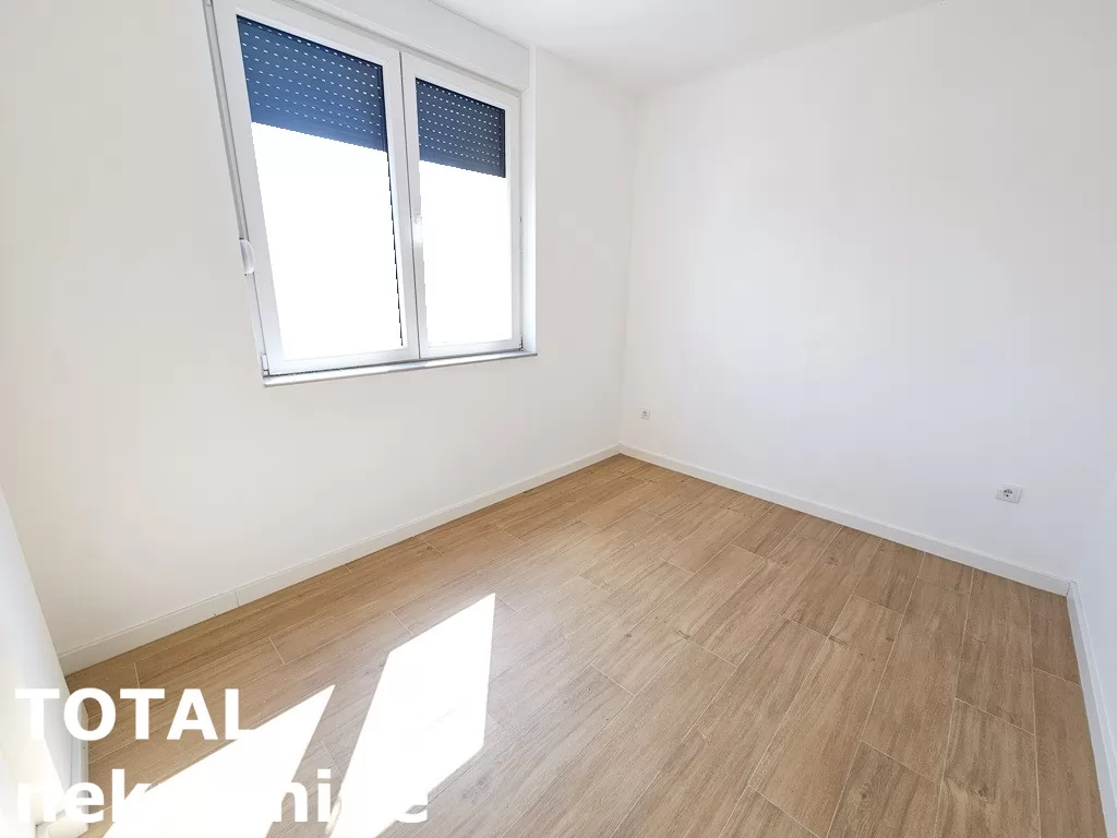 Stan,PETROVARADIN,KARAGACA,kv: 72.00, € 151200, ID: 1100732 9