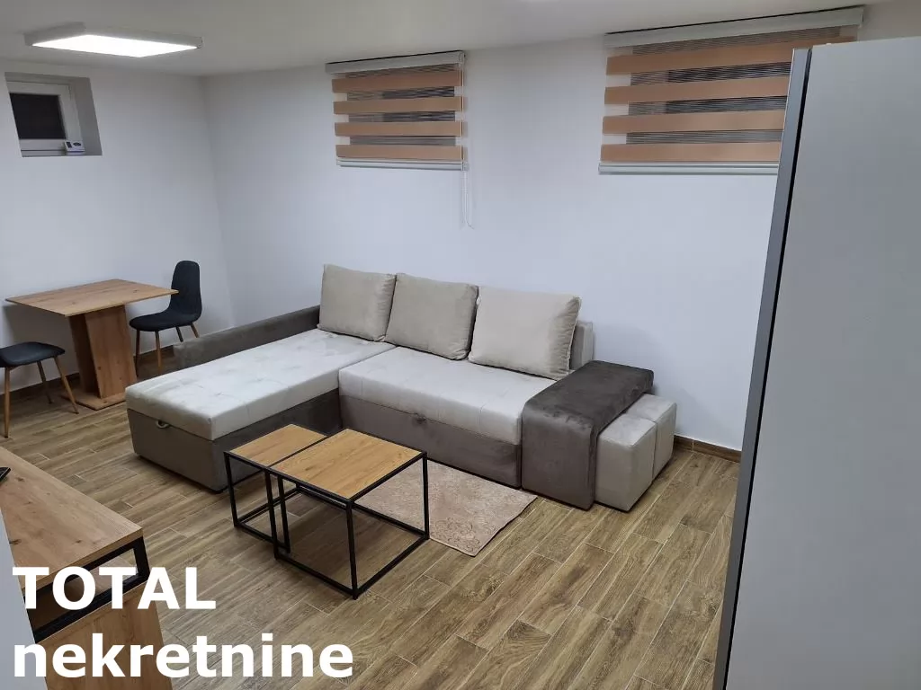 Stan,PETROVARADIN,PETROVARADIN,kv: 29.00, € 61800, ID: 1101200 4