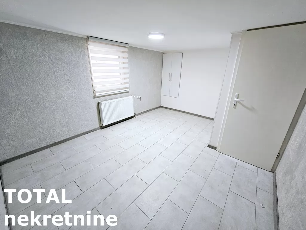 Stan,PETROVARADIN,PETROVARADIN,kv: 50.00, € 88000, ID: 1100616 1