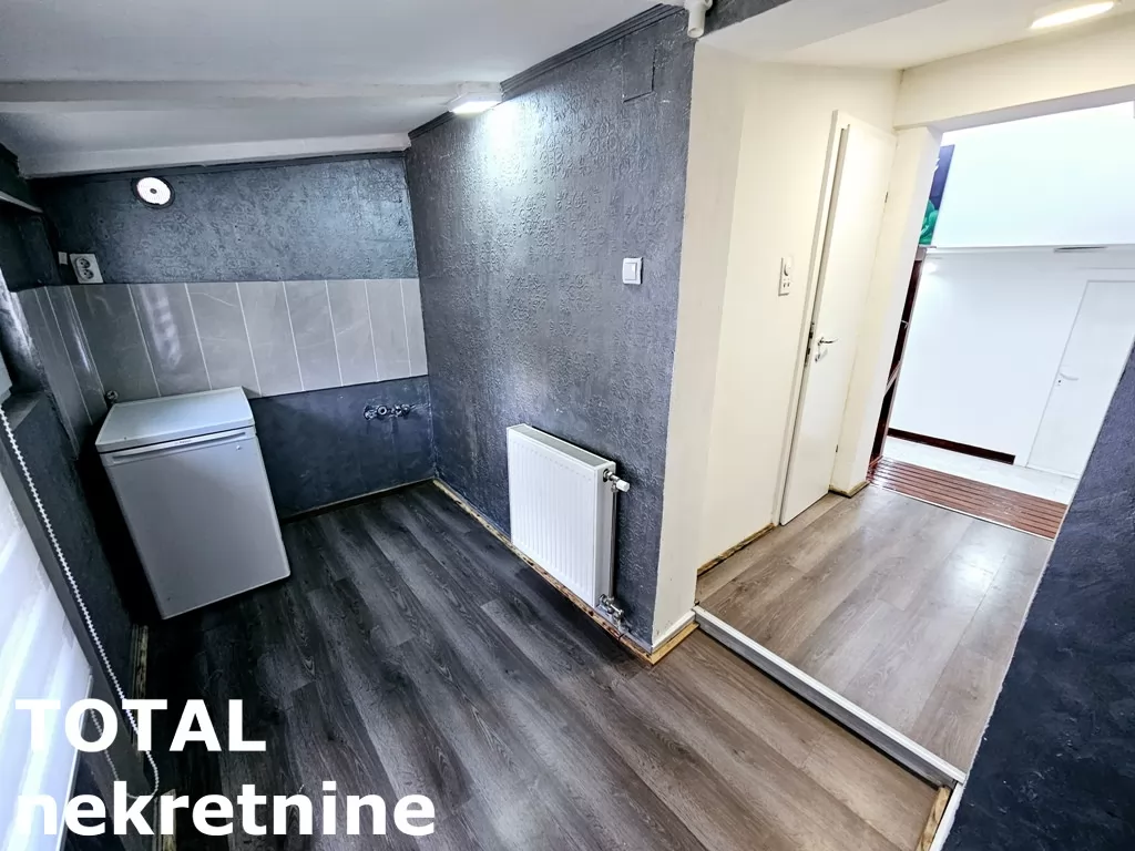 Stan,PETROVARADIN,PETROVARADIN,kv: 50.00, € 88000, ID: 1100616 8