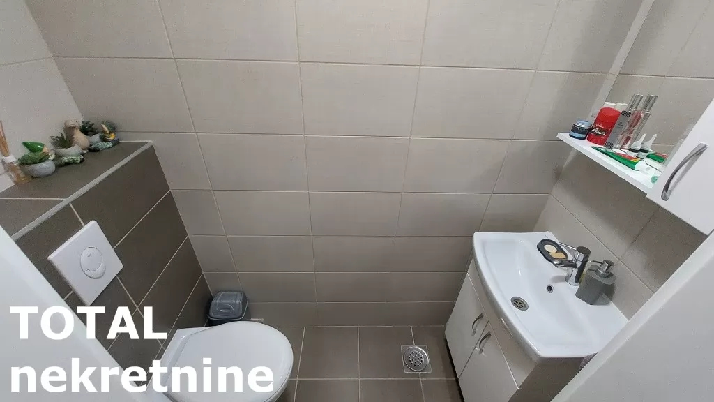 Stan,PETROVARADIN,PETROVARADIN,kv: 90.00, € 154500, ID: 1100836 16