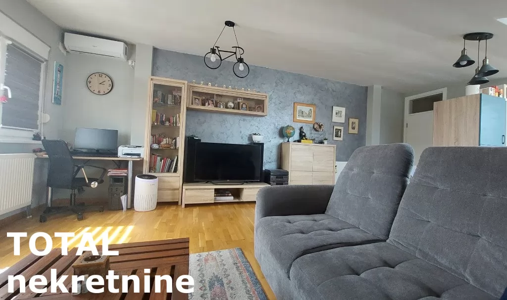 Stan,PETROVARADIN,PETROVARADIN,kv: 90.00, € 154500, ID: 1100836 2