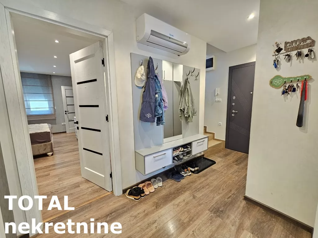 Stan,SREMSKA KAMENICA,POPOVICA,kv: 165.00, € 412000, ID: 1100980 15