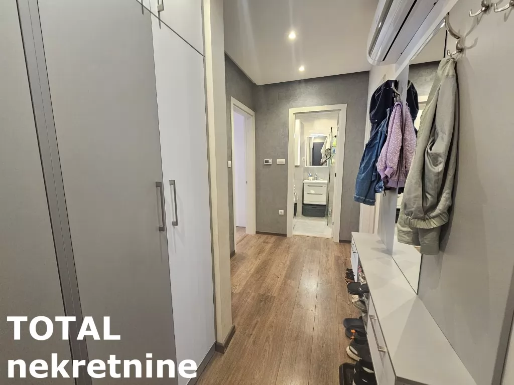 Stan,SREMSKA KAMENICA,POPOVICA,kv: 165.00, € 412000, ID: 1100980 16